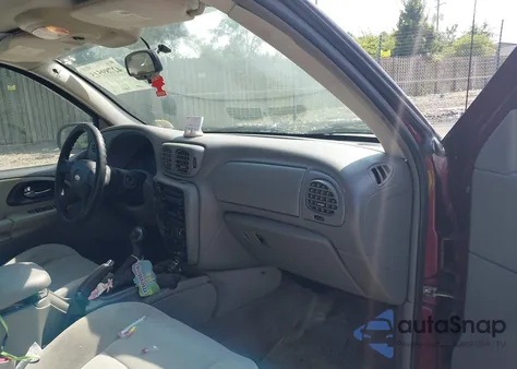 2005 Chevrolet Trailblazer Ext Ls z USA, uszkodzony, nr VIN 1GNET16M956151413